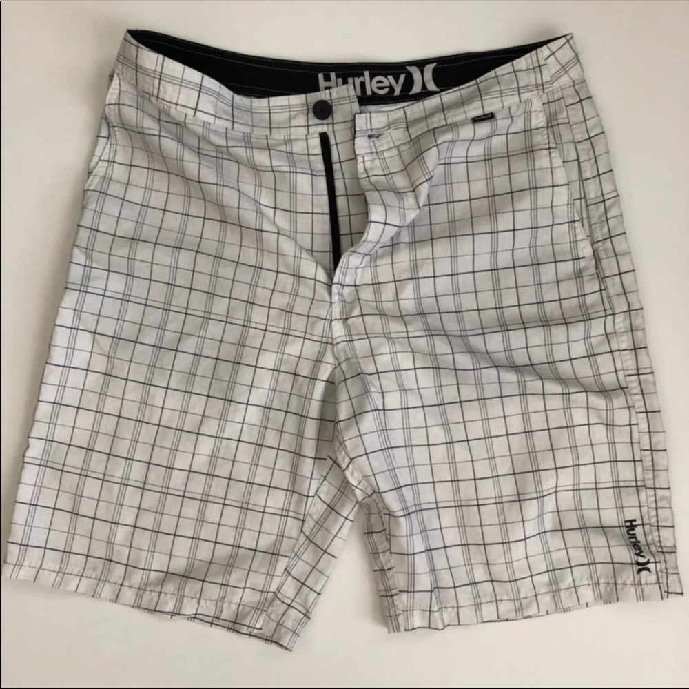 Men’s Hurley Swim Trunks Size 32